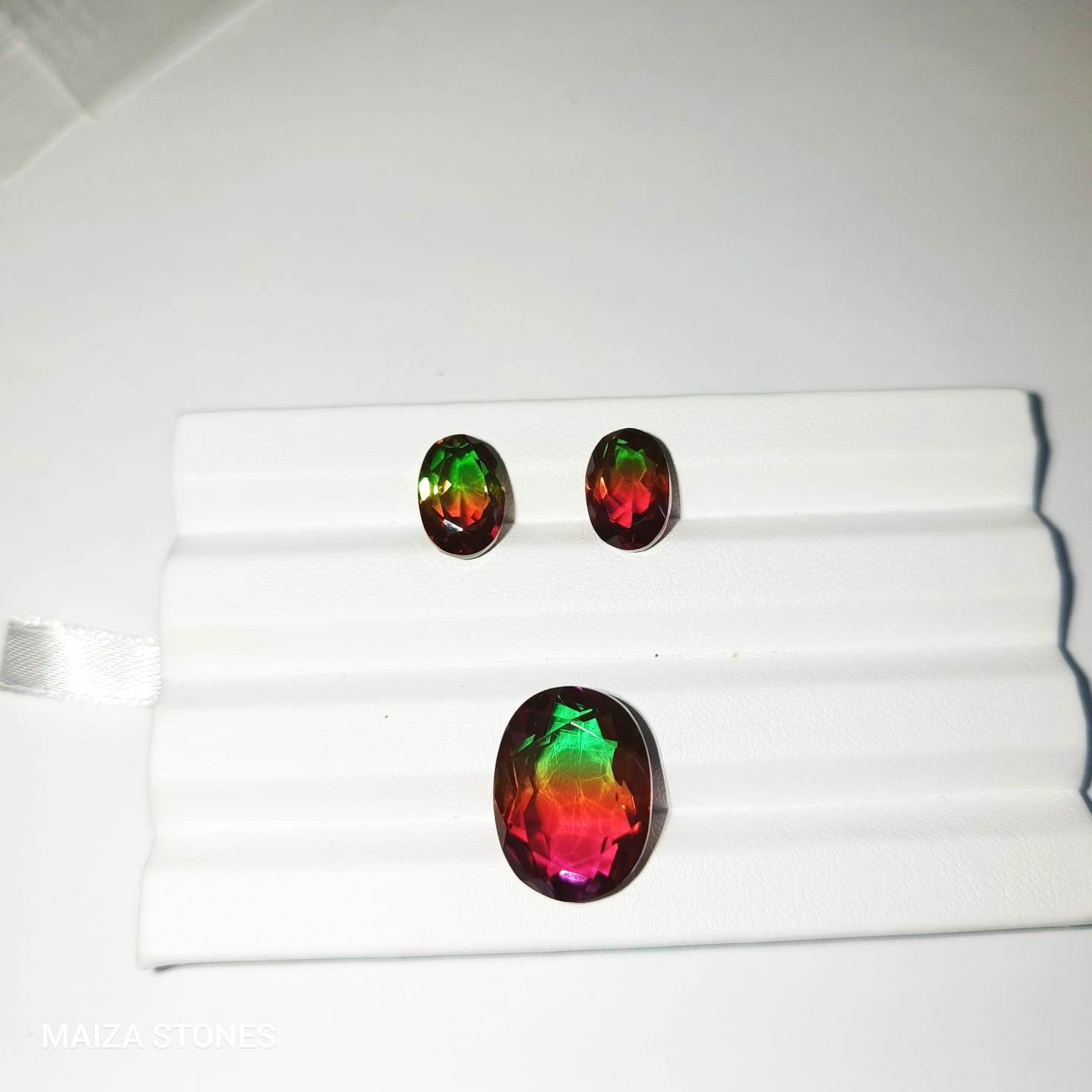 Doublet , Synthetic Stones 3 pin sets ovel shape